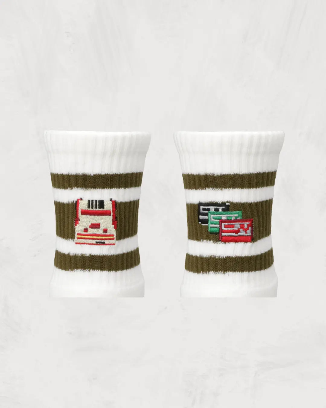 スケーターソックス刺繍-Skater Socks - Embroidery - Video Game-Olive-Back